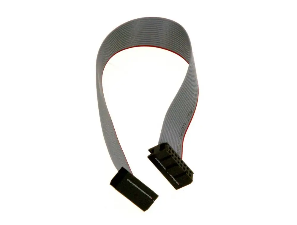 Flaches Kabel mit zwei Steckverbindern, hergestellt von Bosch. Die Kabel sind typischerweise für die Verbindung von elektronischen Komponenten vorgesehen.